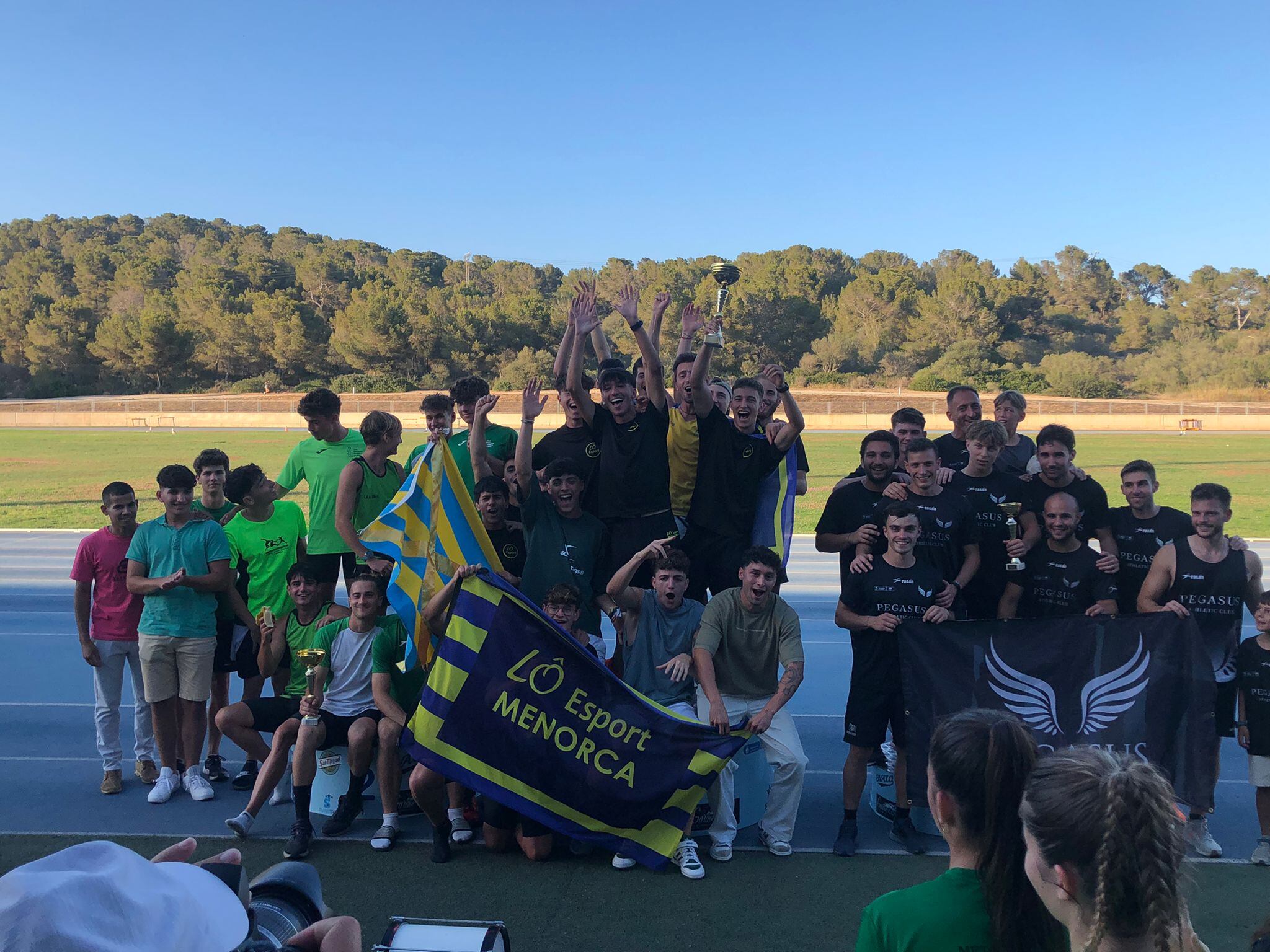 L'equip masculí va ser el millor de Balears en pista d'estiu.