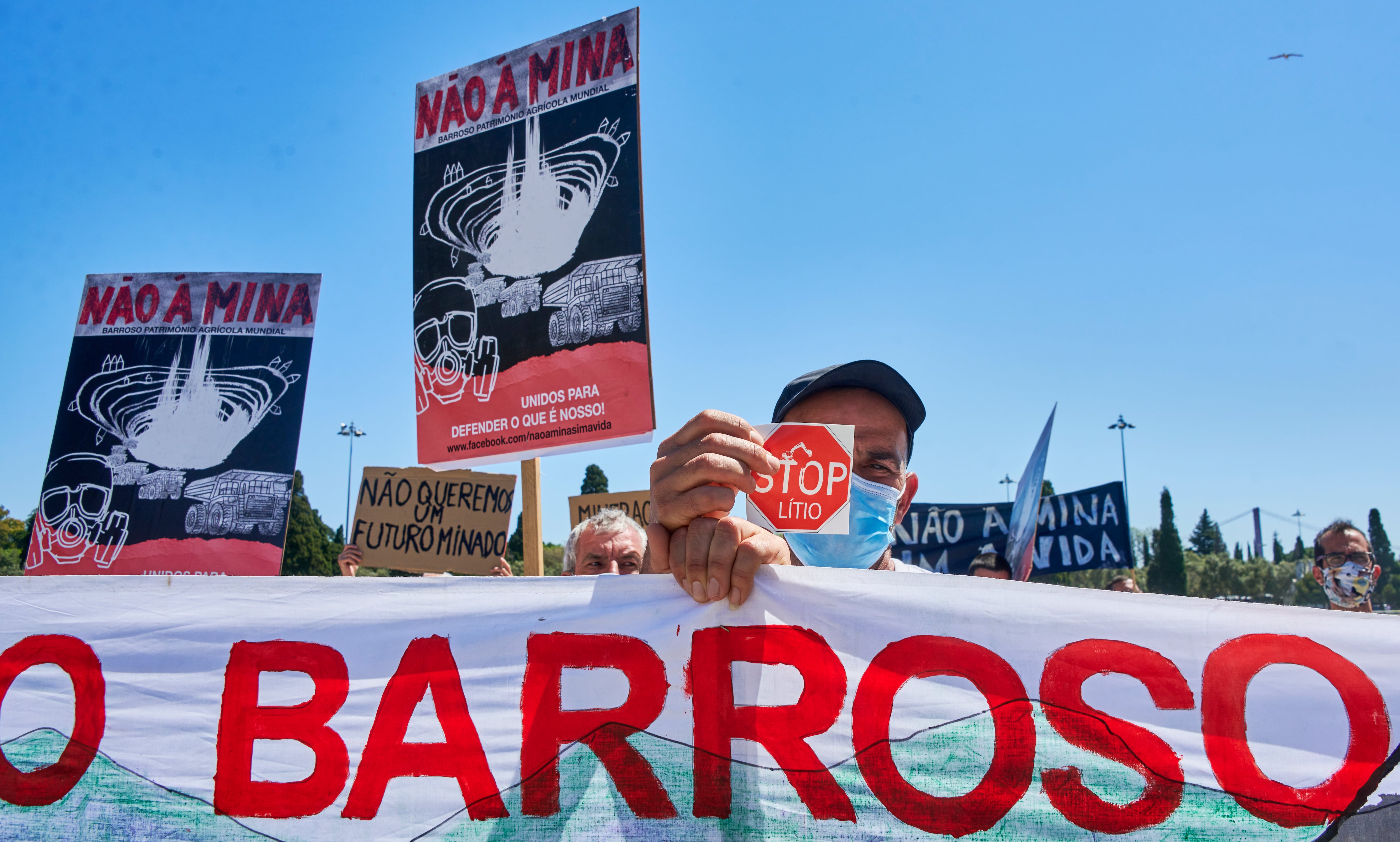 Protesta contra el proyecto de la mina de litio de Covas do Barroso, Portugal