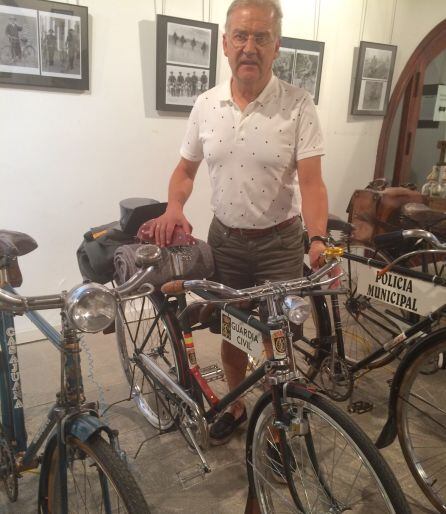 Bicicleta utilizada por la policía local de Tomelloso a mediados del siglo XX