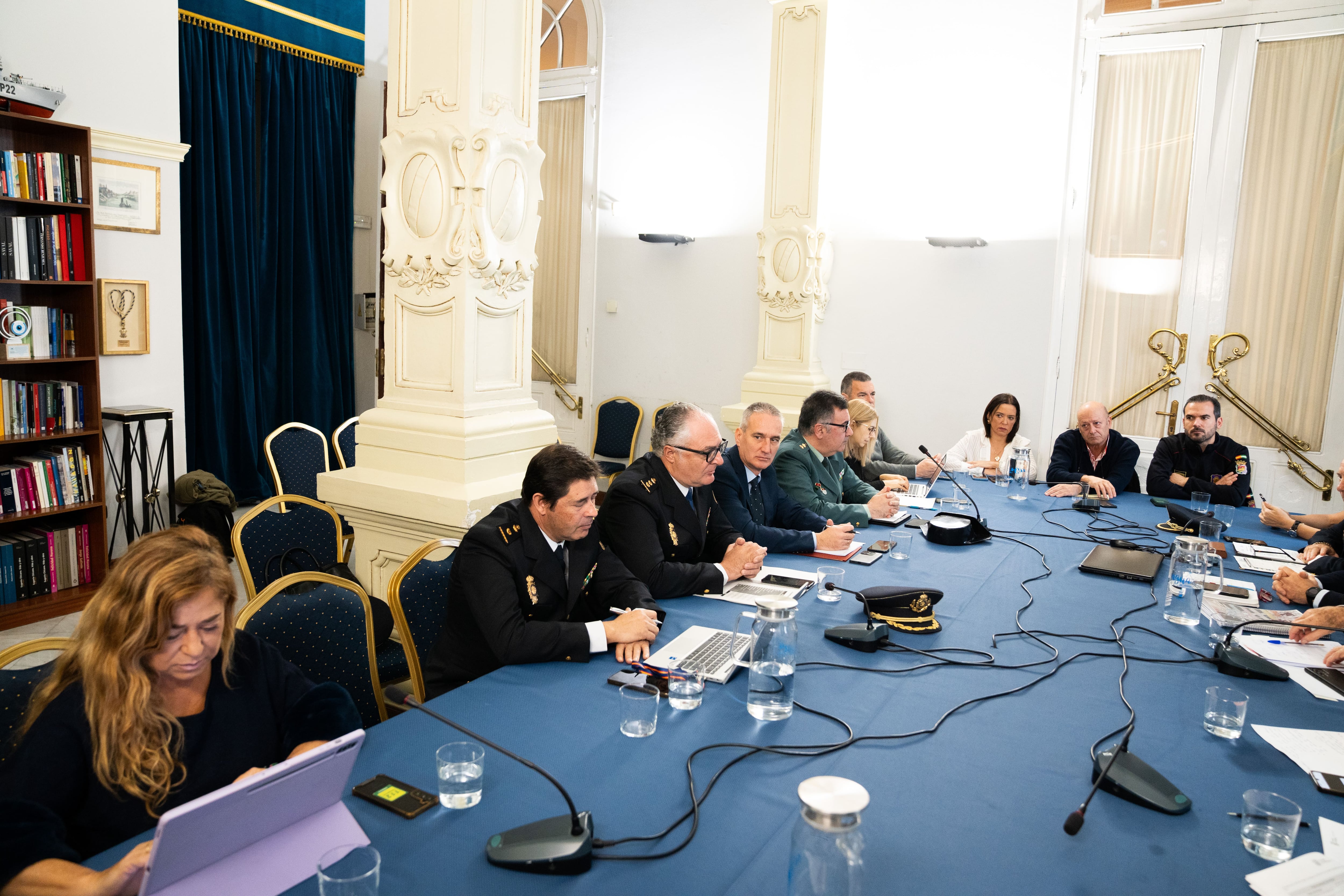 El operativo municipal se complementará con los de Policía Nacional, Guardia Civil y del servicio de emergencias 061, cuya coordinación ha sido abordada con Subdelegación del Gobierno durante la Junta Local de Seguridad celebrada este lunes y que ha estado presidida por el alcalde, Francisco de la Torre, y el secretario de la Subdelegación del Gobierno, Iván Banderas.