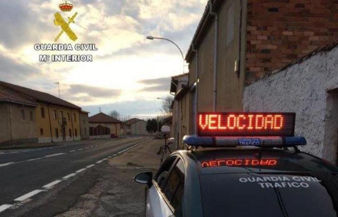 Imagen de archivo de un control de velocidad