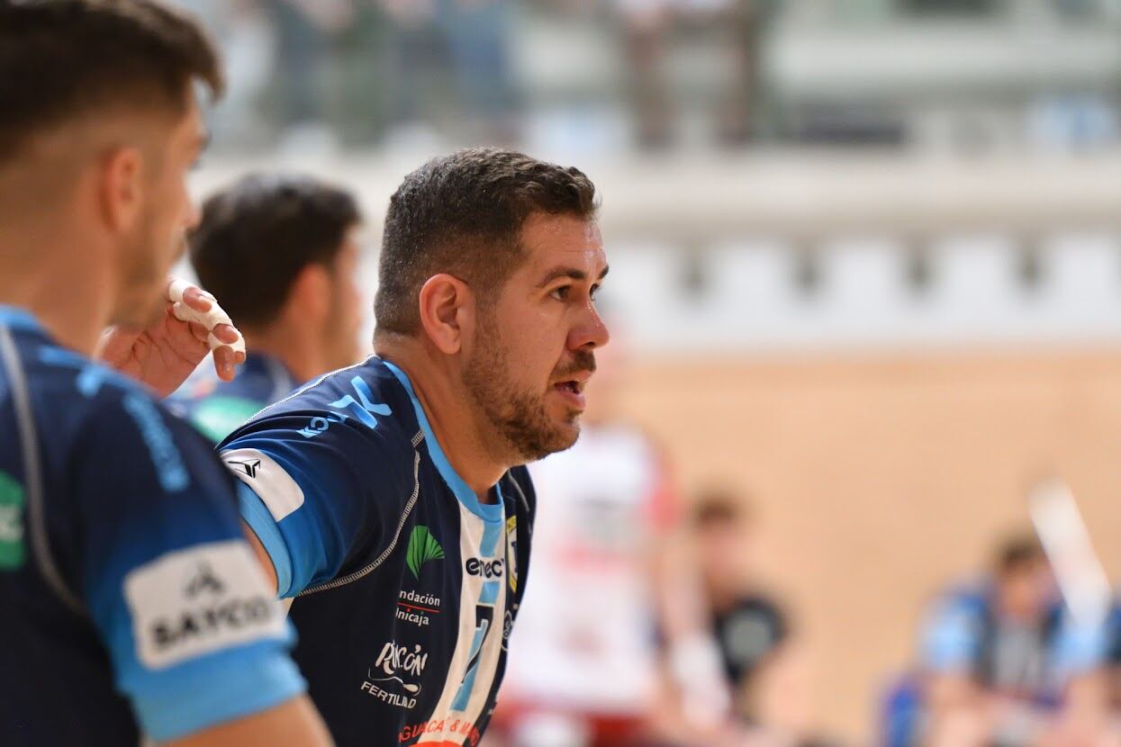 Juanma Cabrera con el Trops Málaga