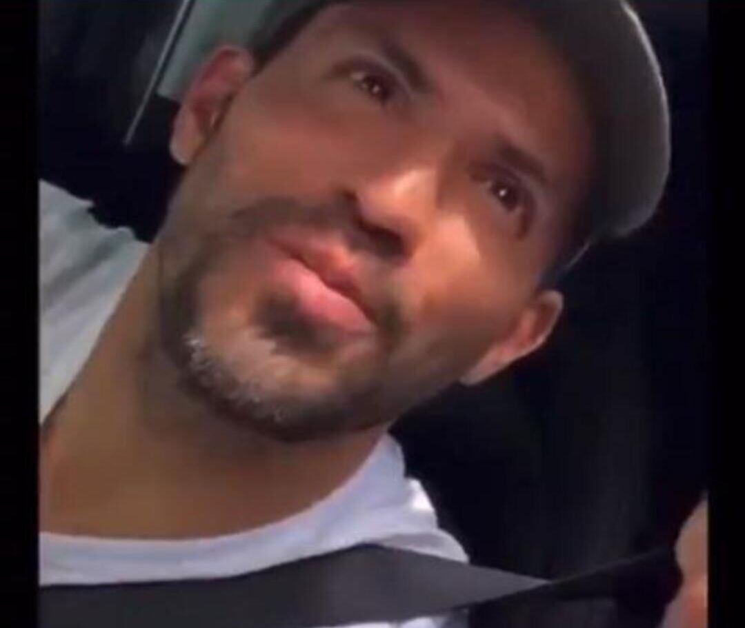 El Kun Aguero confirmó a un fan que se quedará en el Barça