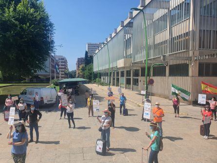 Protesta de los trabajadores y trabajadoras de las agencias de viajes