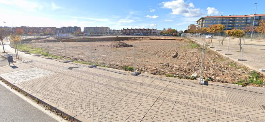 Parcela de Casa Plata en la que se construye en nuevo centro de educación especial Proa