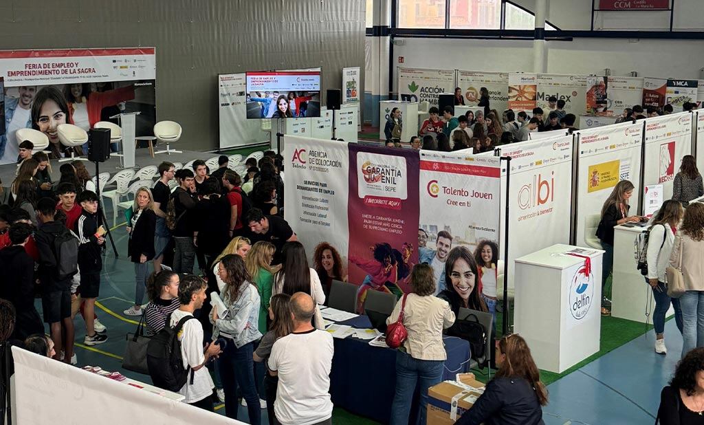 Imagen de archivo de una de las ferias del empleo en Illescas (Toledo), organizada por la Cámara de Comercio