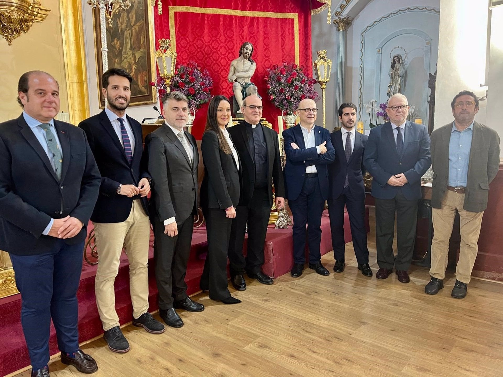 20/11/2024 Entrega del Cristo de la Paciencia a la parroquia de San Nicolás-Santa Catalina.
ESPAÑA EUROPA MURCIA CULTURA
GOBIERNO REGIONAL
