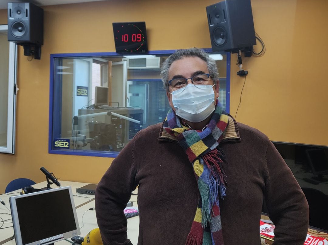 José Javier García Montero, en los estudios de Radio Granada