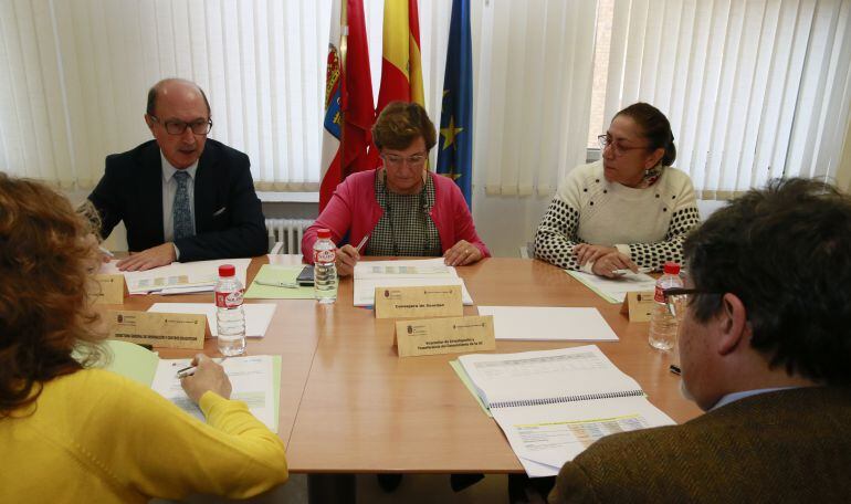 Joaquín Ruiz Sisniega, durante el último patronato de la Fundación Valdecilla, celebrado en noviembre de 2017.