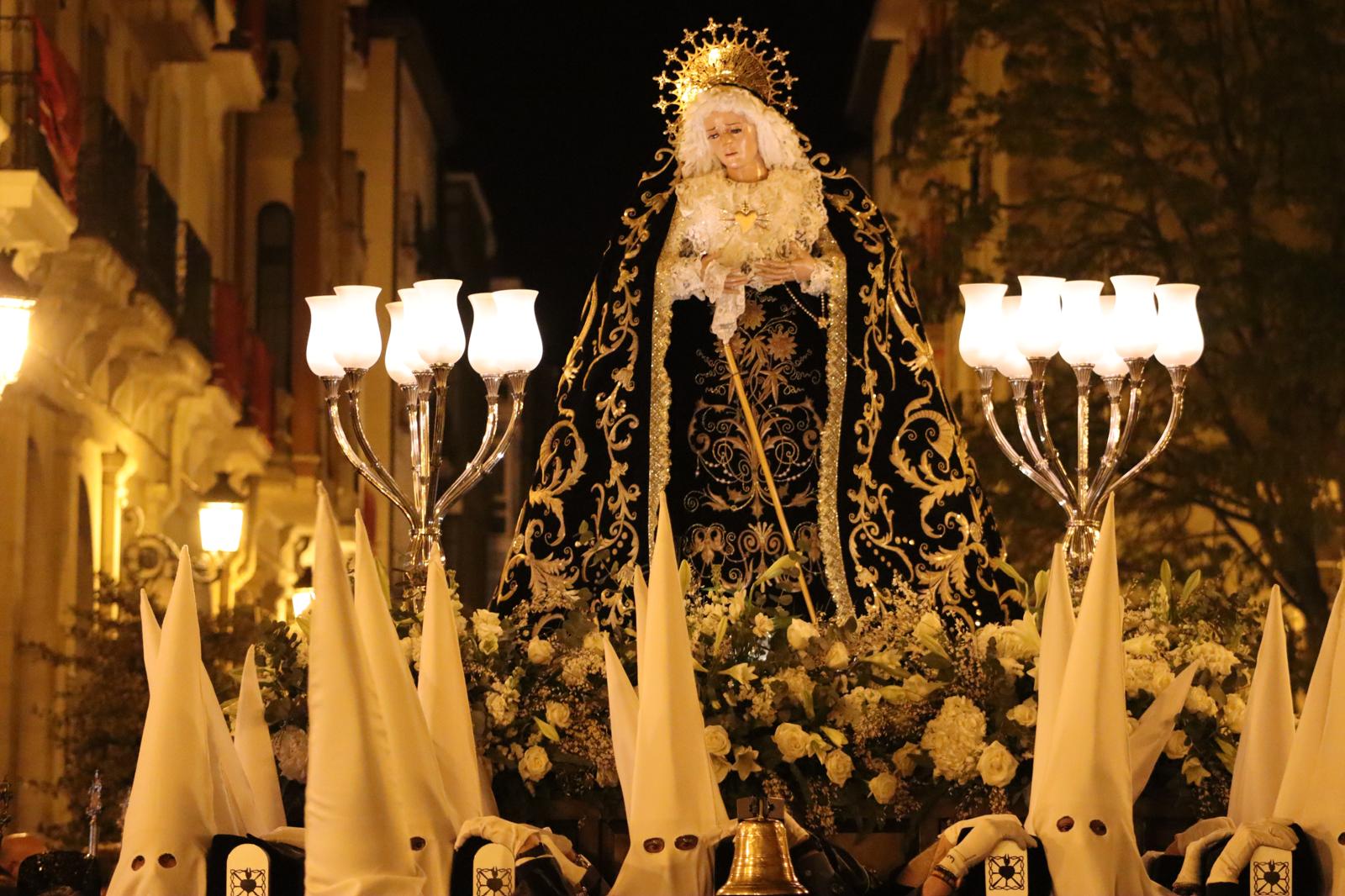 Imagen de la Soledad en las calles de Logroño