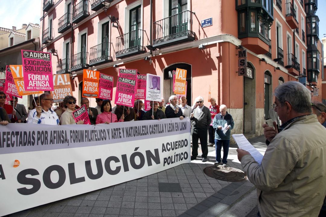 Afectados de Fórum y Afinsa se movilizan 13 años después de la intervención