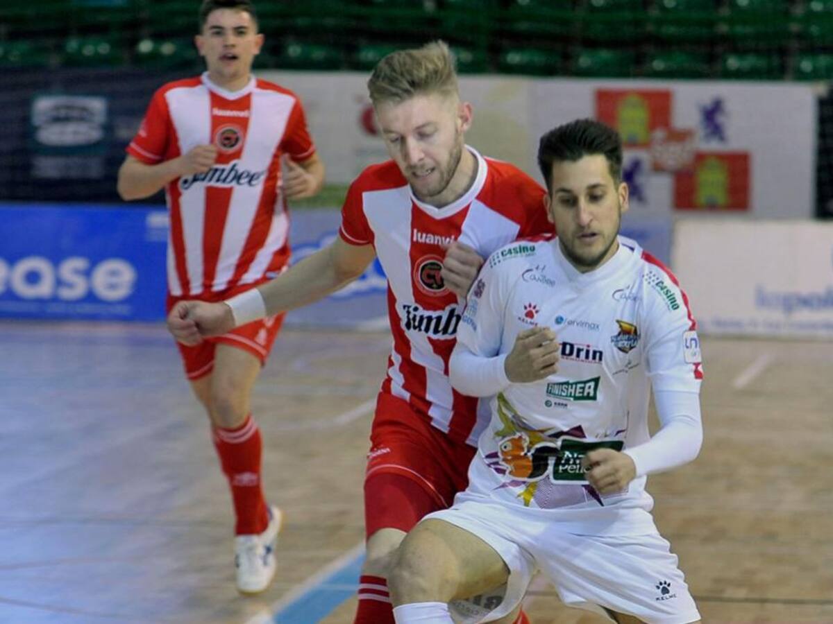 Inesperado tropiezo del Jimbee en Segovia que complica el playoff