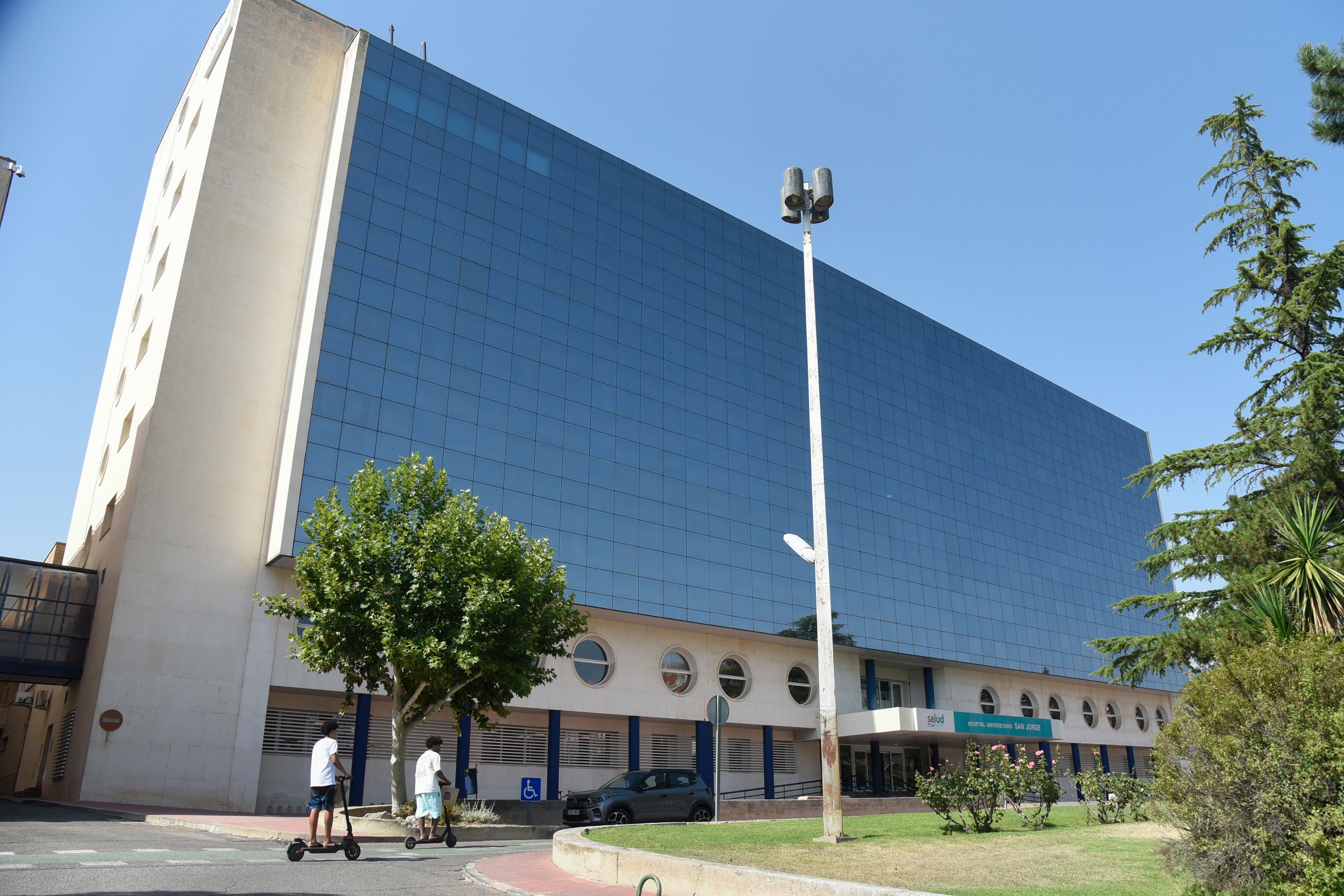 HUESCA (ARAGÓN), 08/08/2025.- Vista exterior del Hospital San Jorge de Huesca