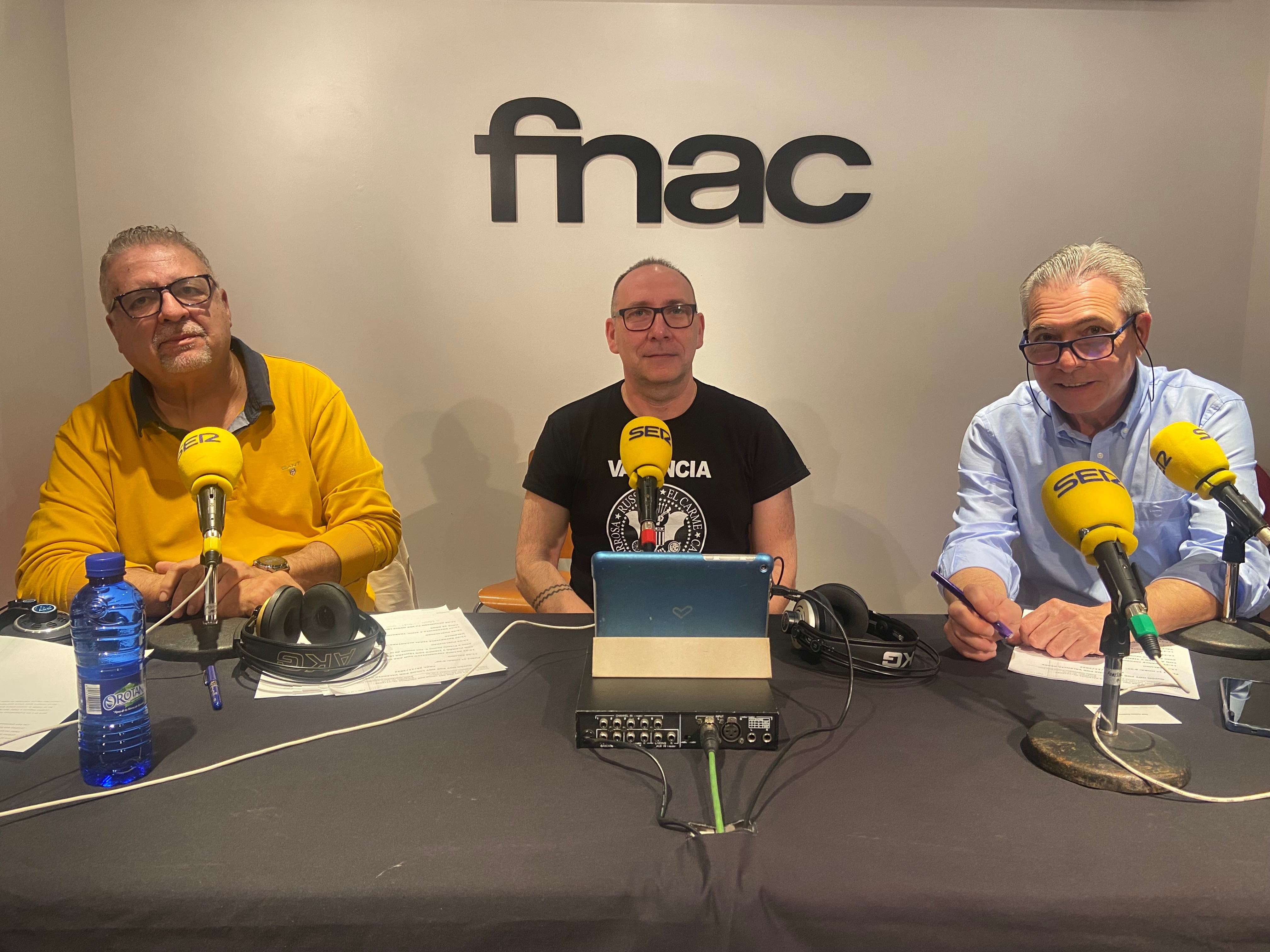 Ximo Meseguer, empleado de Fnac