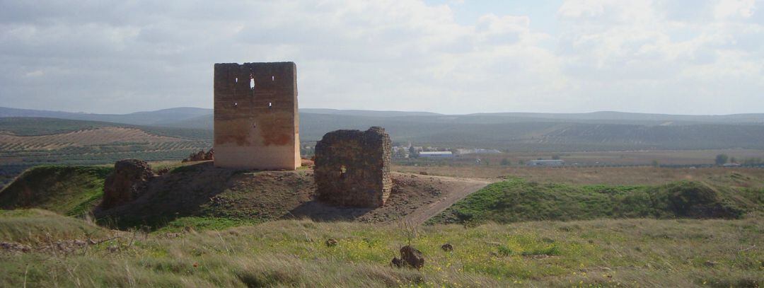 Castillo de Santa Eufemia en el Conjunto Arqueológico de Cástulo.