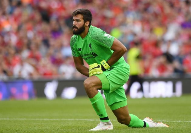 Alisson en su debut como portero 'red'