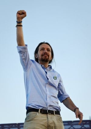 Podemos (We Can) leader Pablo Iglesias gestures during the closing electoral campaign rally before regional and municipal elections in Madrid, Spain, May 22, 2015. Spaniards are expected to sweep aside 40 years of predictable politics when they vote in re