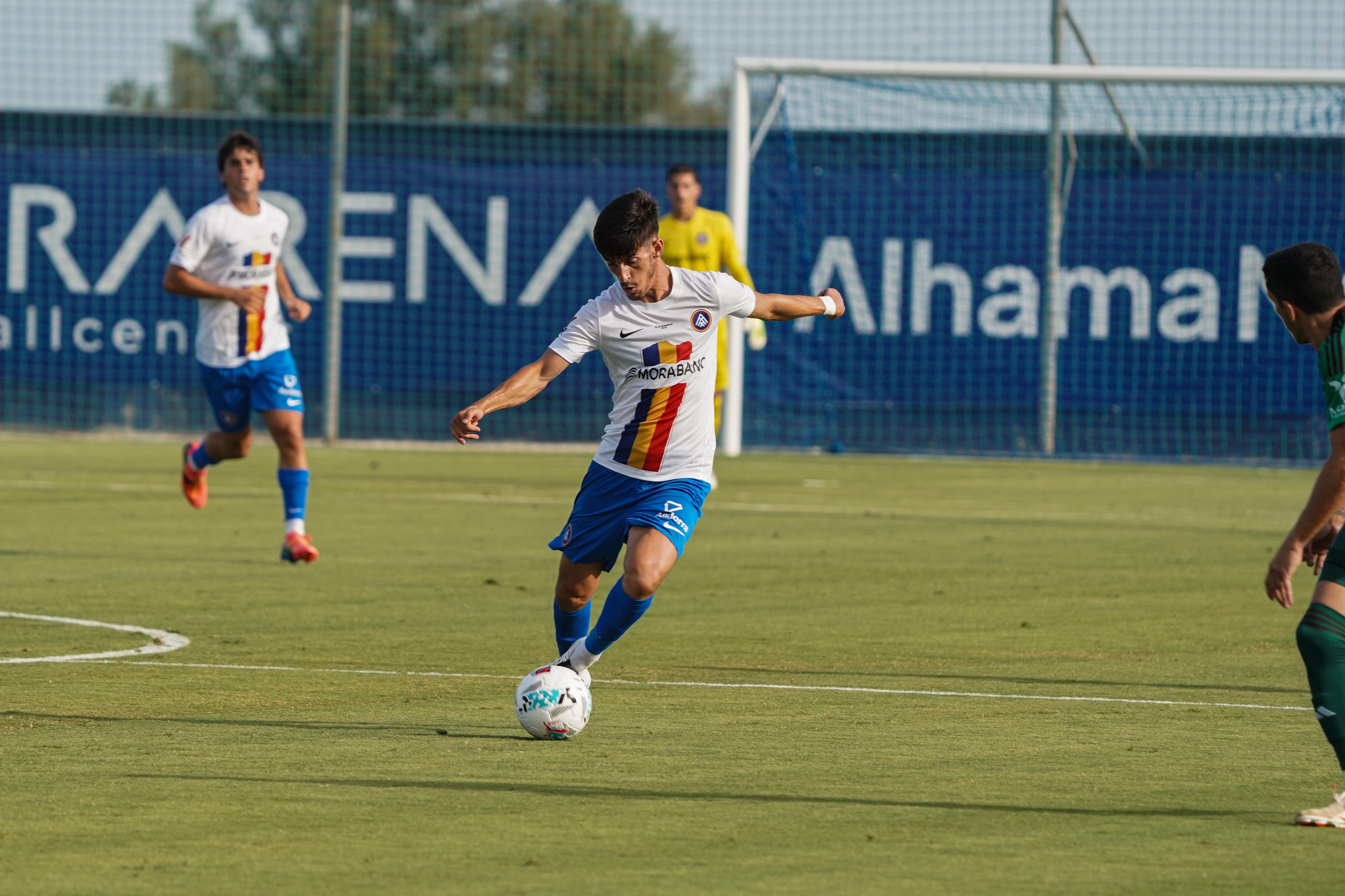 Un moment de l&#039;amistós que ahir van disputar a Múrcia l&#039;FC Andorra i l&#039;Albacete i que va finalitzar amb victòria pels manxecs