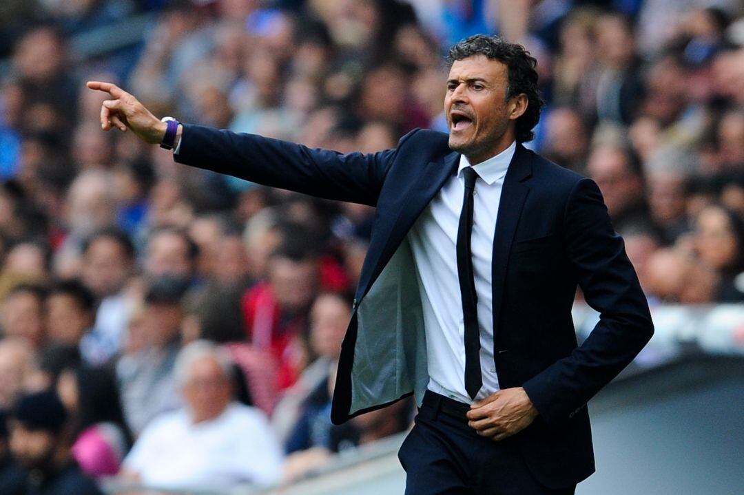 Luis Enrique durante un partido del Barça ante el Espanyol en el RCDE Stadium de Cornellà