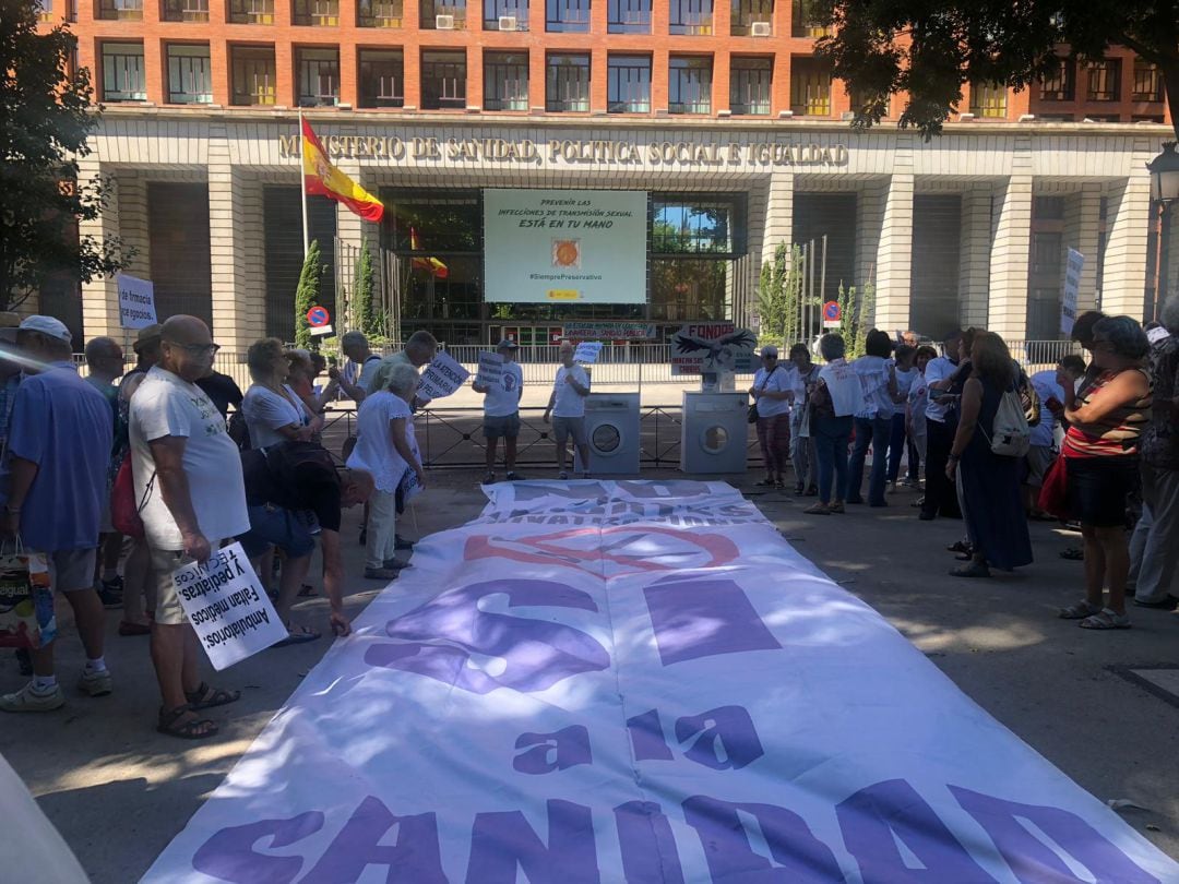 La Marea Blanca frente al Ministerio de Sanidad