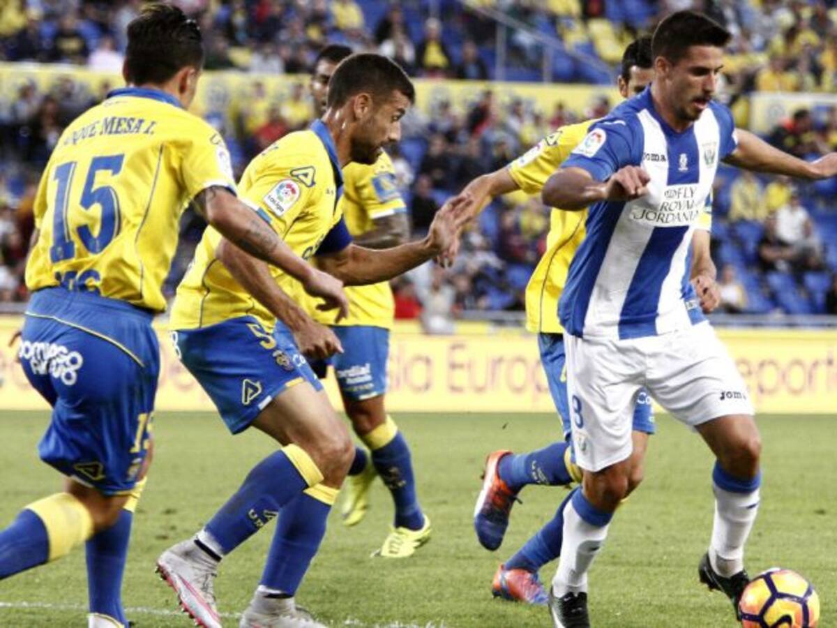 El Leganés, más 'Guerrero' en la segunda parte, remonta y suma un punto