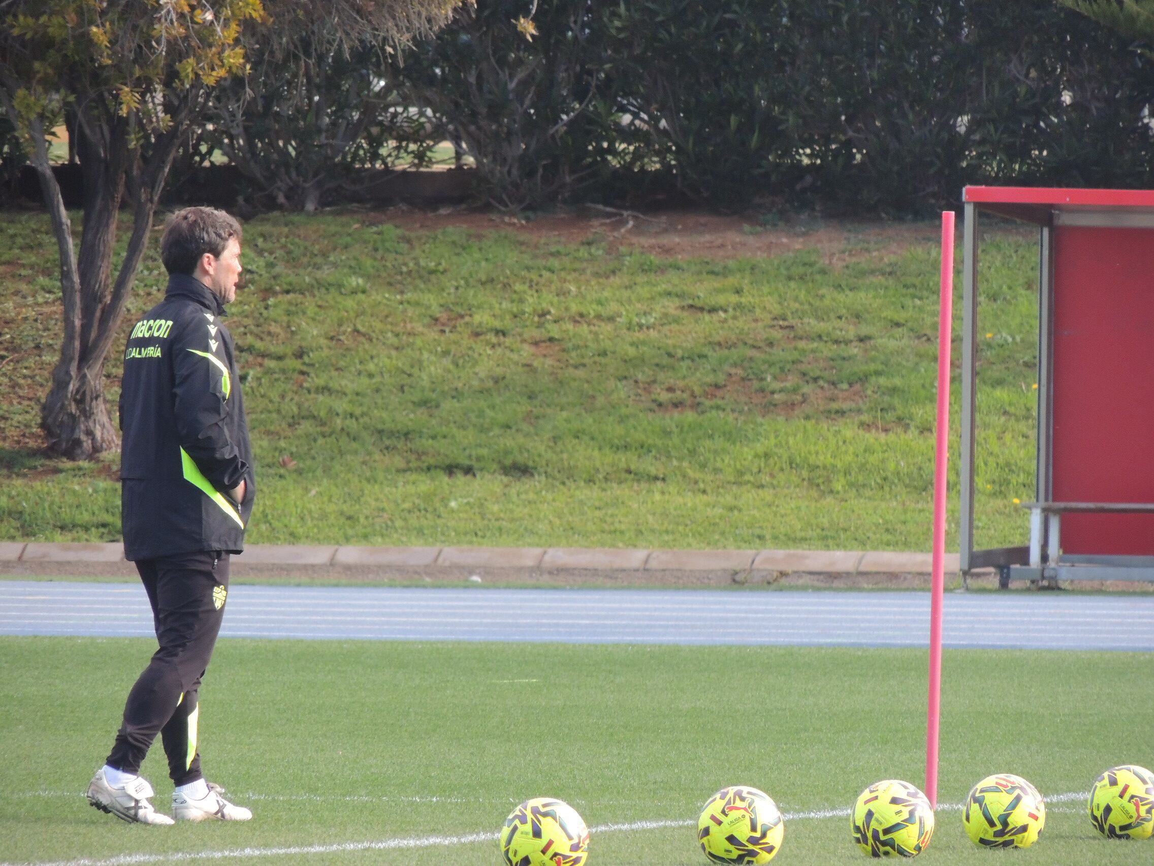 Ha llegado la hora de gestionar la mejor plantilla de Segunda.