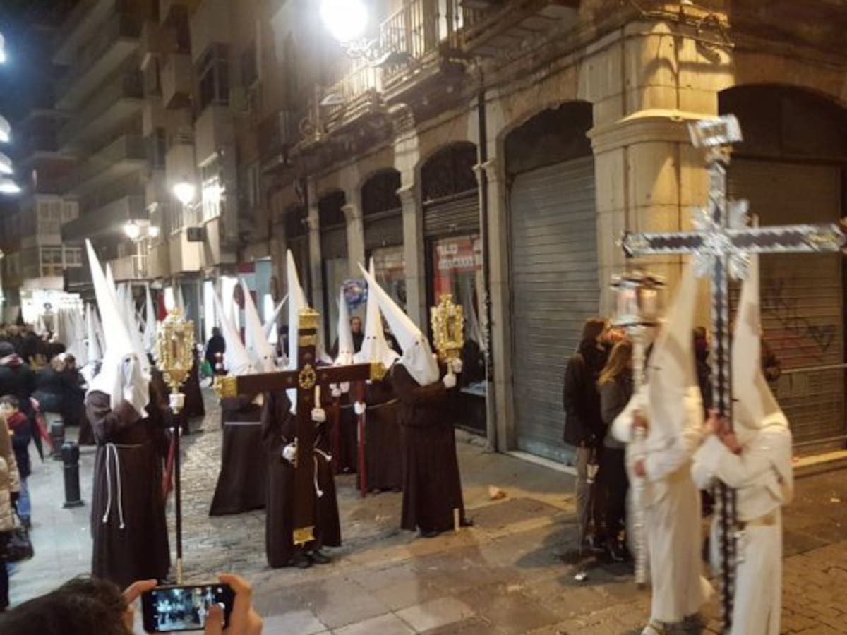Agridulce comienzo de la Semana Santa