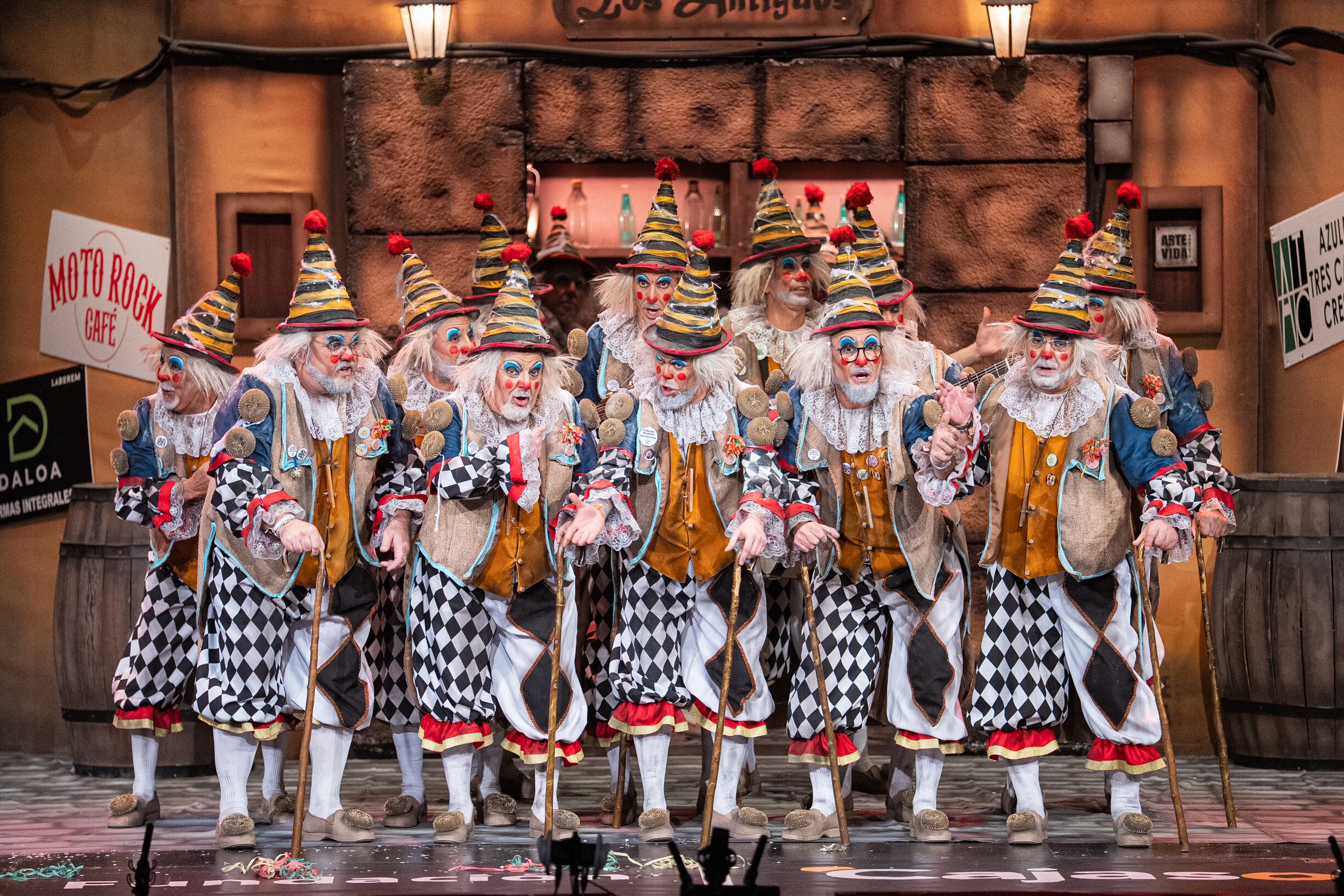 Chirigota: Los antiguos