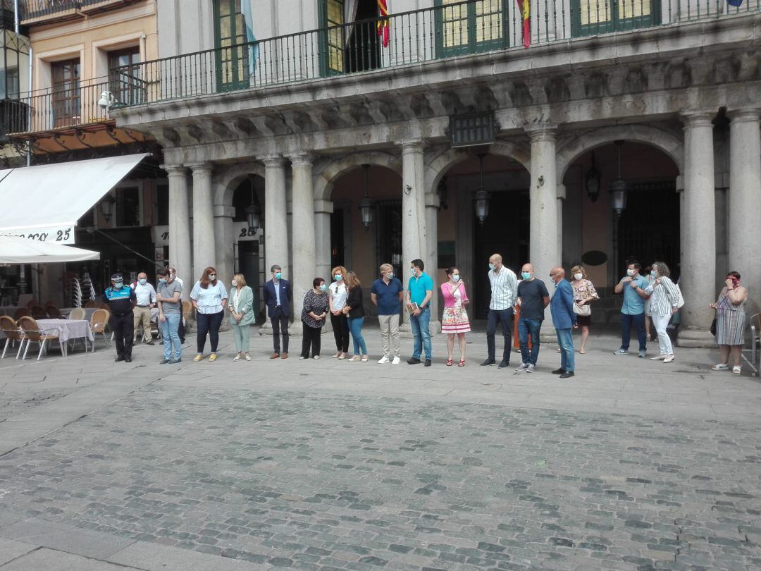 Concentración de repulsa contra los últimos sucesos de violencia de género