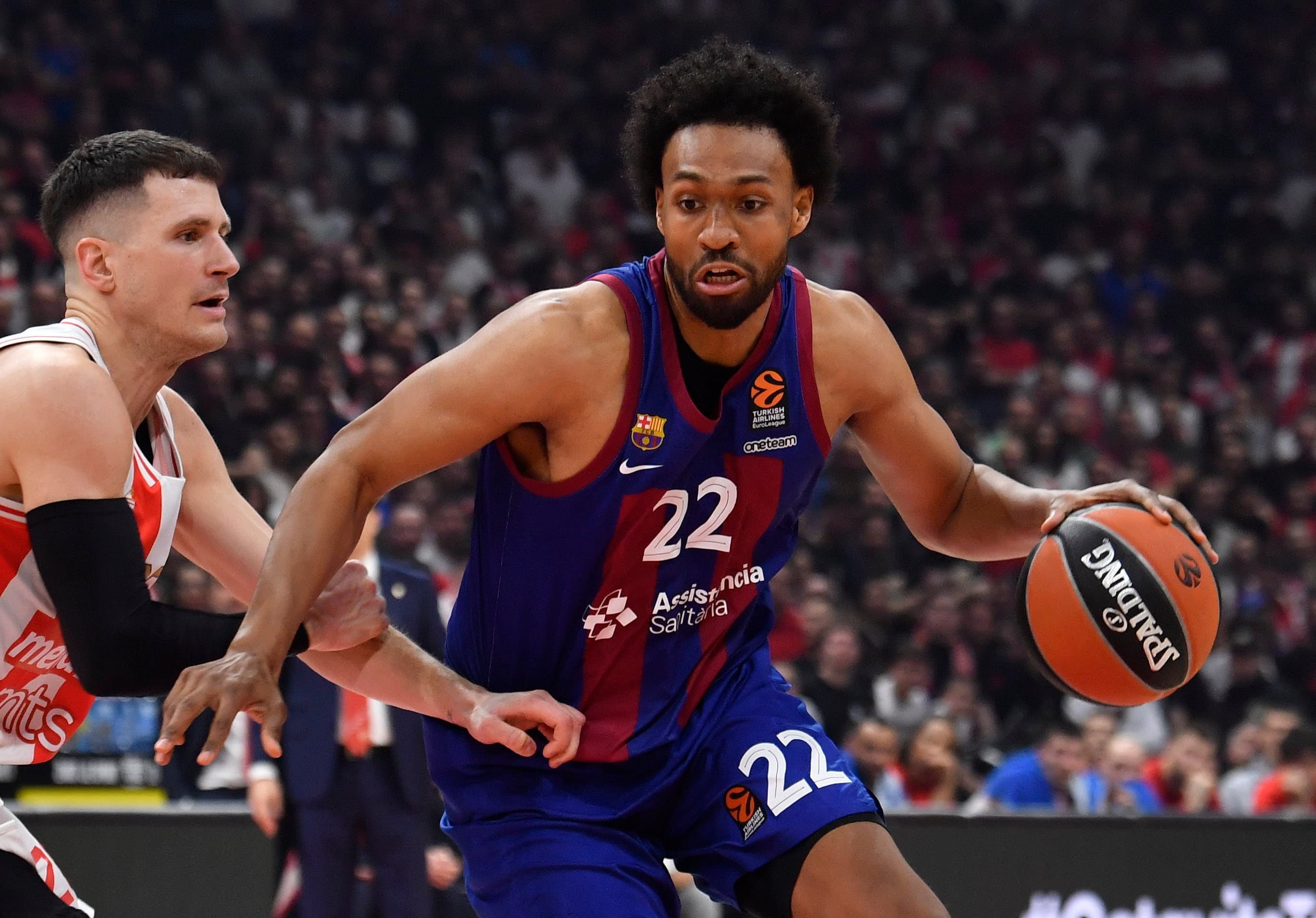 Jabari Parker en un partido de Euroliga ante el Estrella Roja de Belgrado