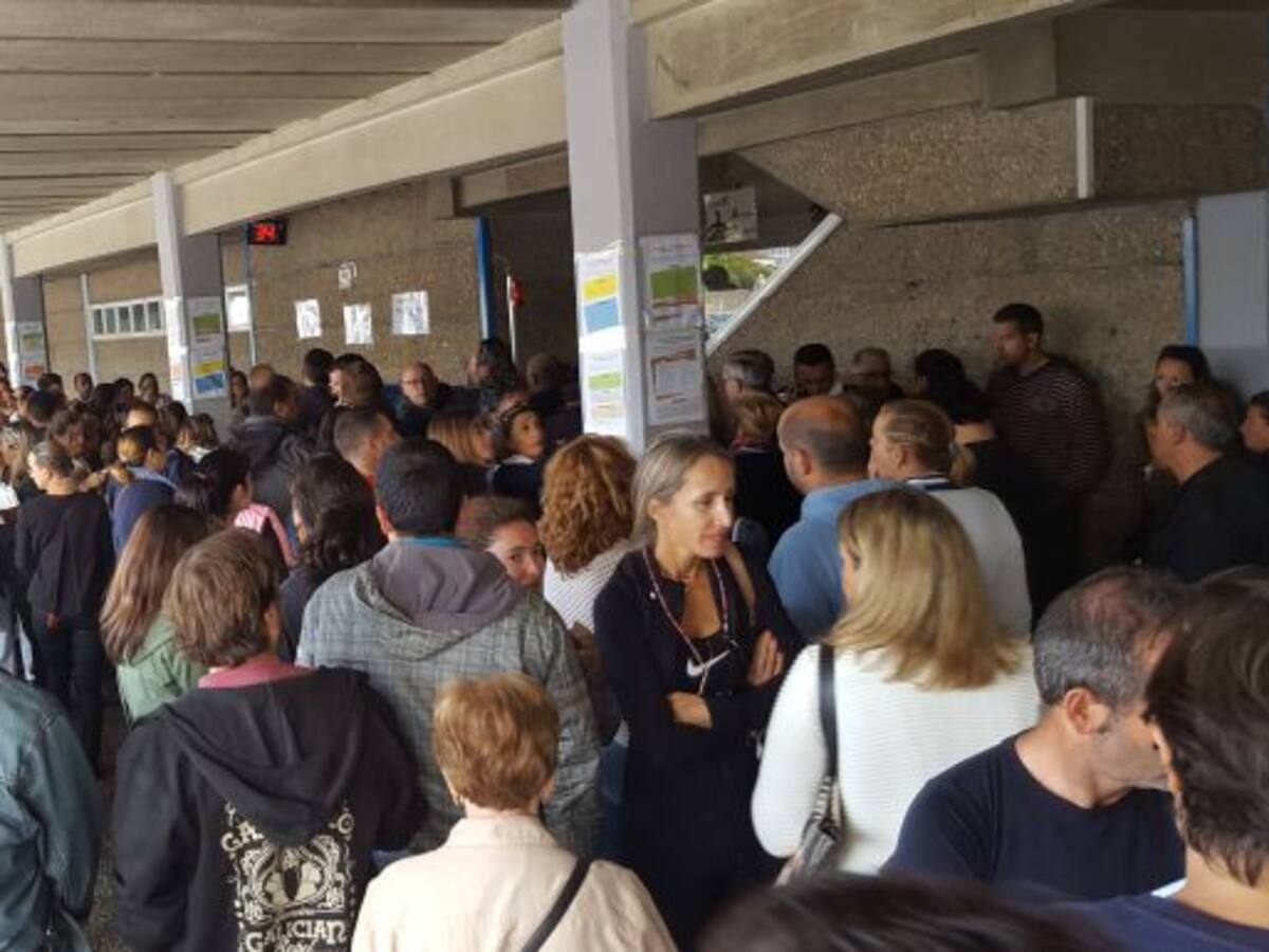 Medidas para acabar con las colas en las escuelas deportivas municipales de Pontevedra