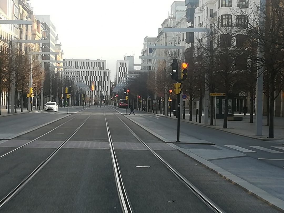 El Paseo Independencia de Zaragoza, desierto, este domingo, 15 de marzo de 2020