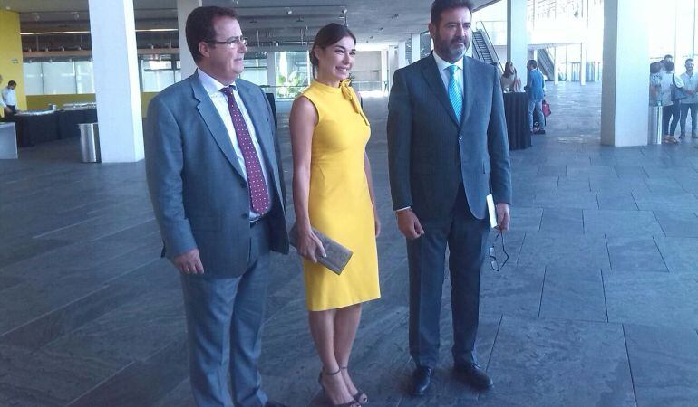 Desde la izquierda: Juan Carlos Cabrera, Raquel Revuelta y Jesús Rojas