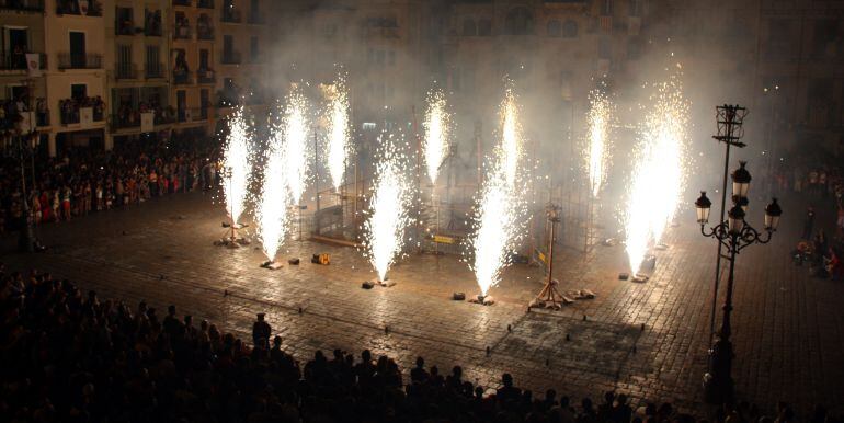 La pirotècnia tradicional posterior a la Tronada, també s'hauria de veure afectada per la normativa del foc, segons els Diables de Reus.