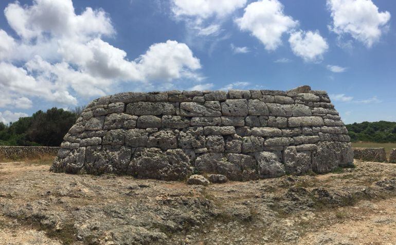 La Naveta des Tudons ha recuperado su mejor aspecto.