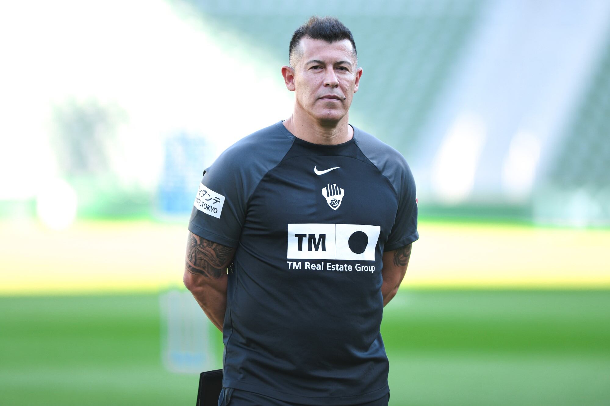 Jorge Almirón durante una sesión en el estadio del Elche, el Martínez Valero