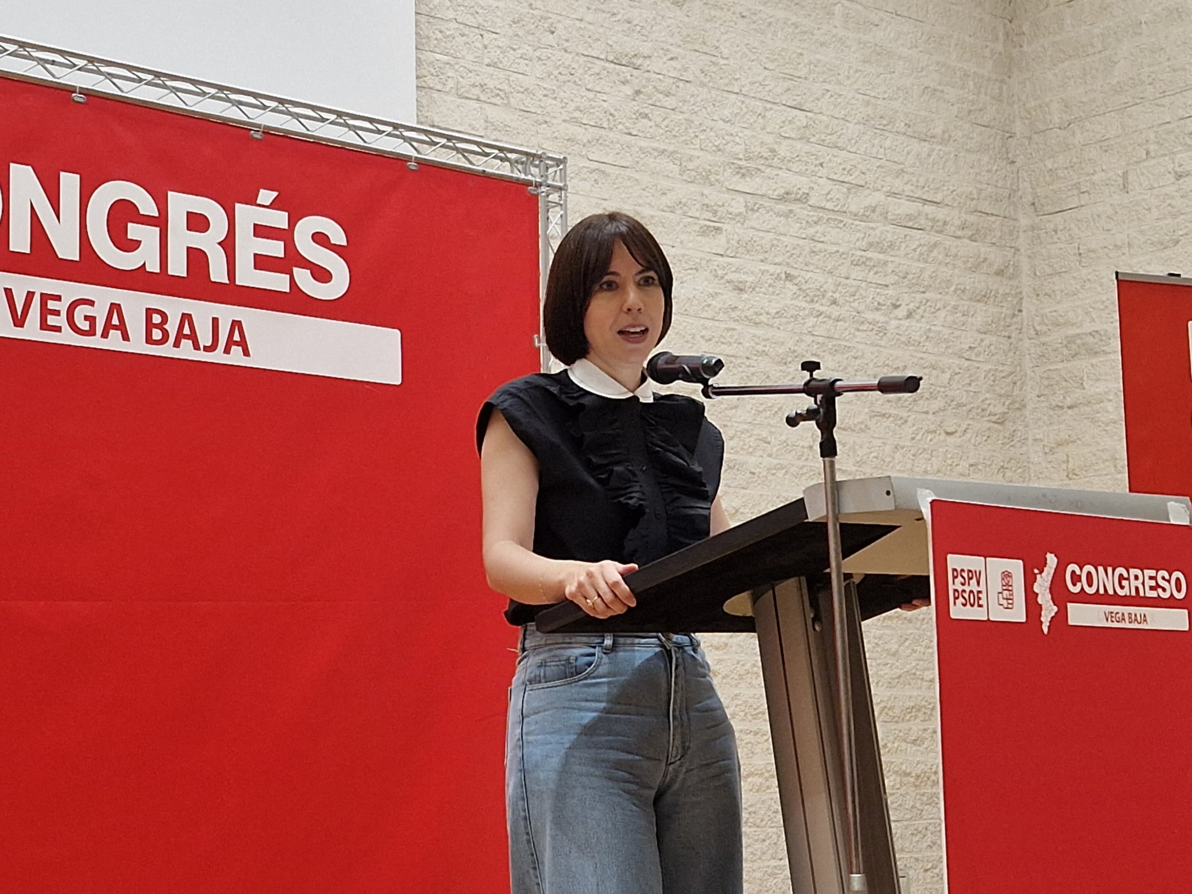 La secretaria general del PSPV, Diana Morant, ha visitado este sábado la comarca de la Vega Baja.