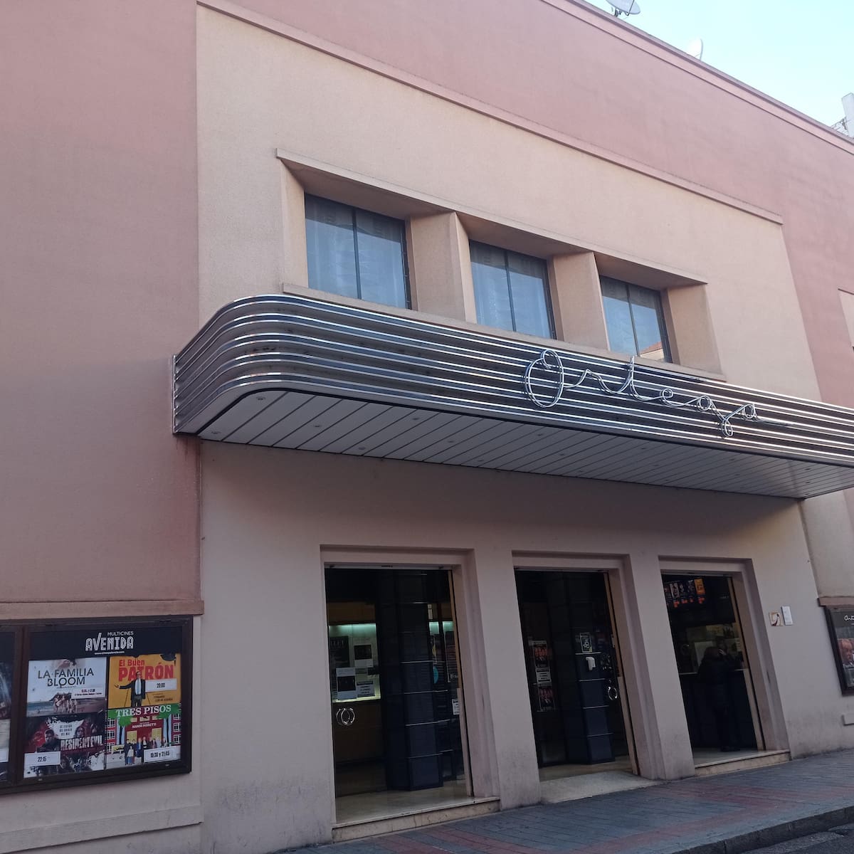 El Teatro Ortega despide febrero con danza, burbujas gigantes y ópera