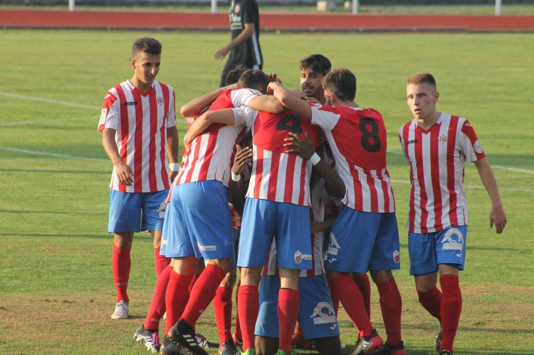 El conjunto rojiblanco derrotó al Sporting Uxama