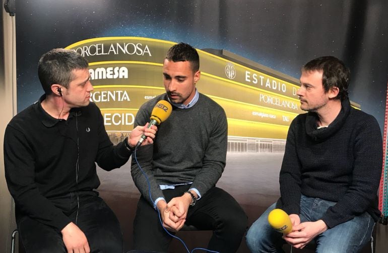 Sergio Asenjo durante la entrevista con Sique Rodríguez y Bruno Alemany