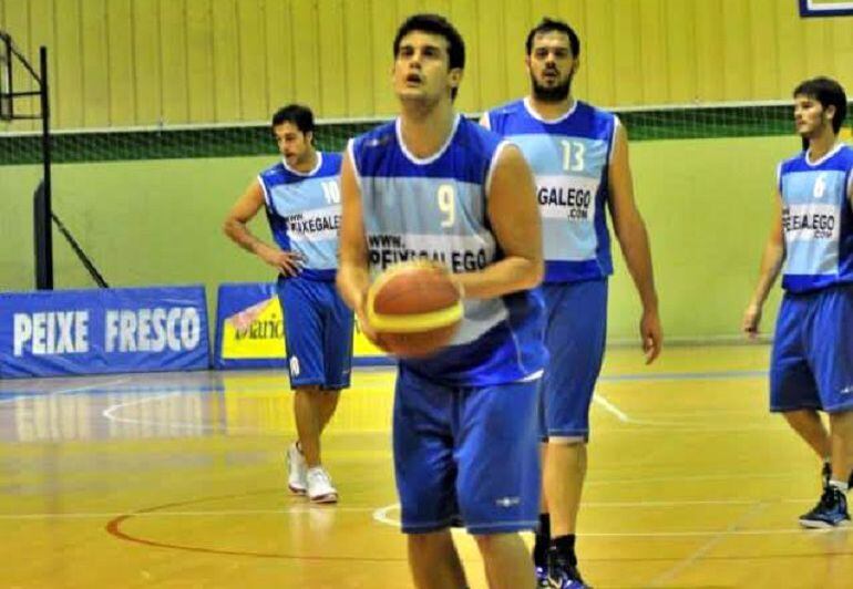 Pablo González, primera incorporación del Seis do Nadal