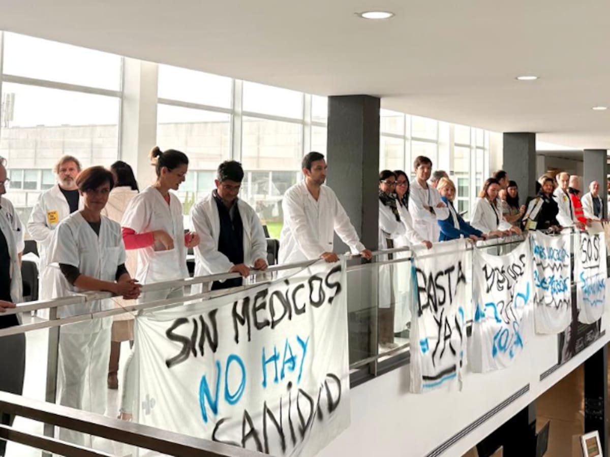 La vaga de metges d'aquesta setmana acumula ja més de 1.000 cancel·lacions entre consultes i proves diagnòstiques