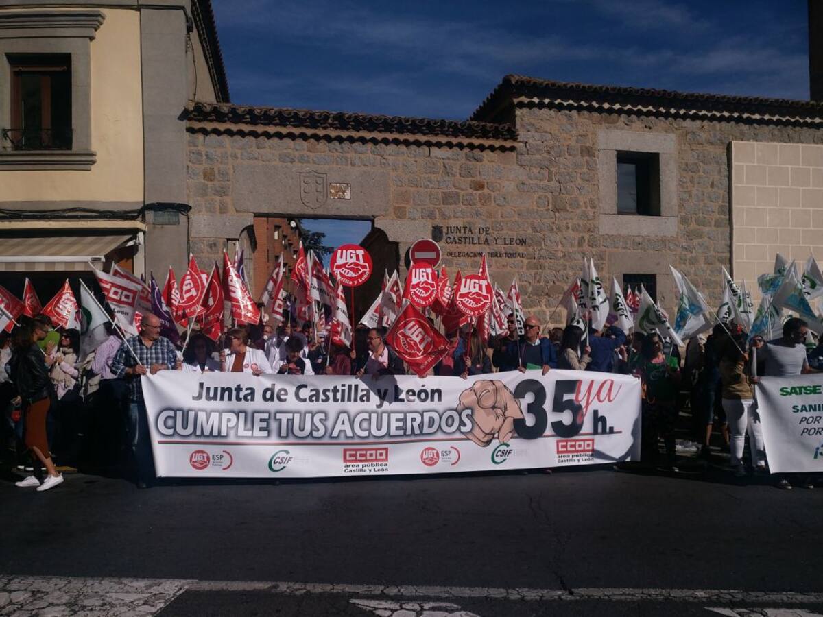 Los sindicatos piden que se cumpla el acuerdo de las 35 horas semanales para los trabajadores públicos