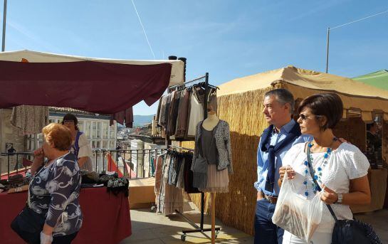 Urkullu, en la feria medieval que se celebra en Vitoria