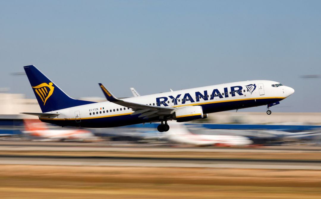 Imagen de un Ryanair Boeing 737-800