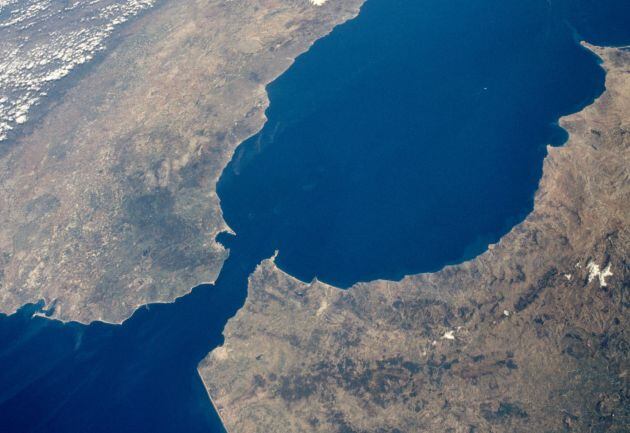 El estrecho de Gibraltar, desde el espacio.