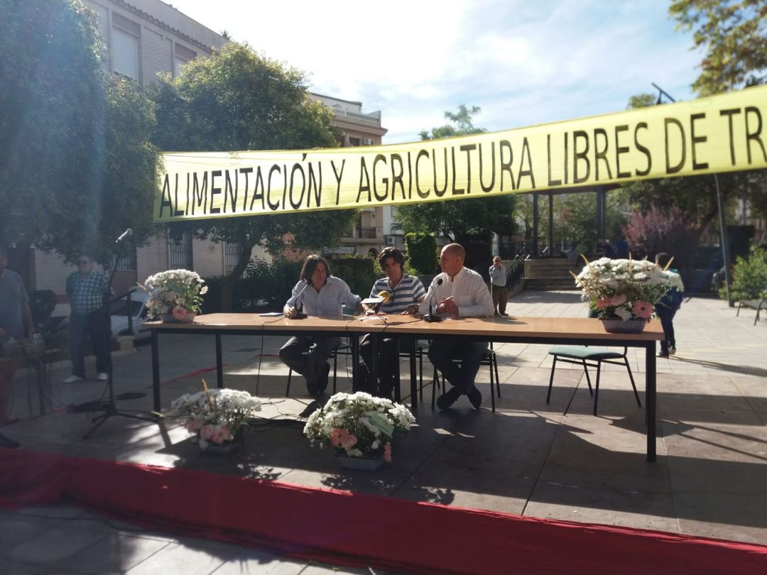 Momento de la intervención del alcalde, José Luis HIdalgo, en la inauguración