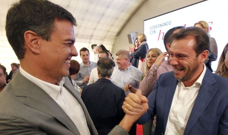 Pedro Sánchez y Óscar Puente, en una imagen de archivo