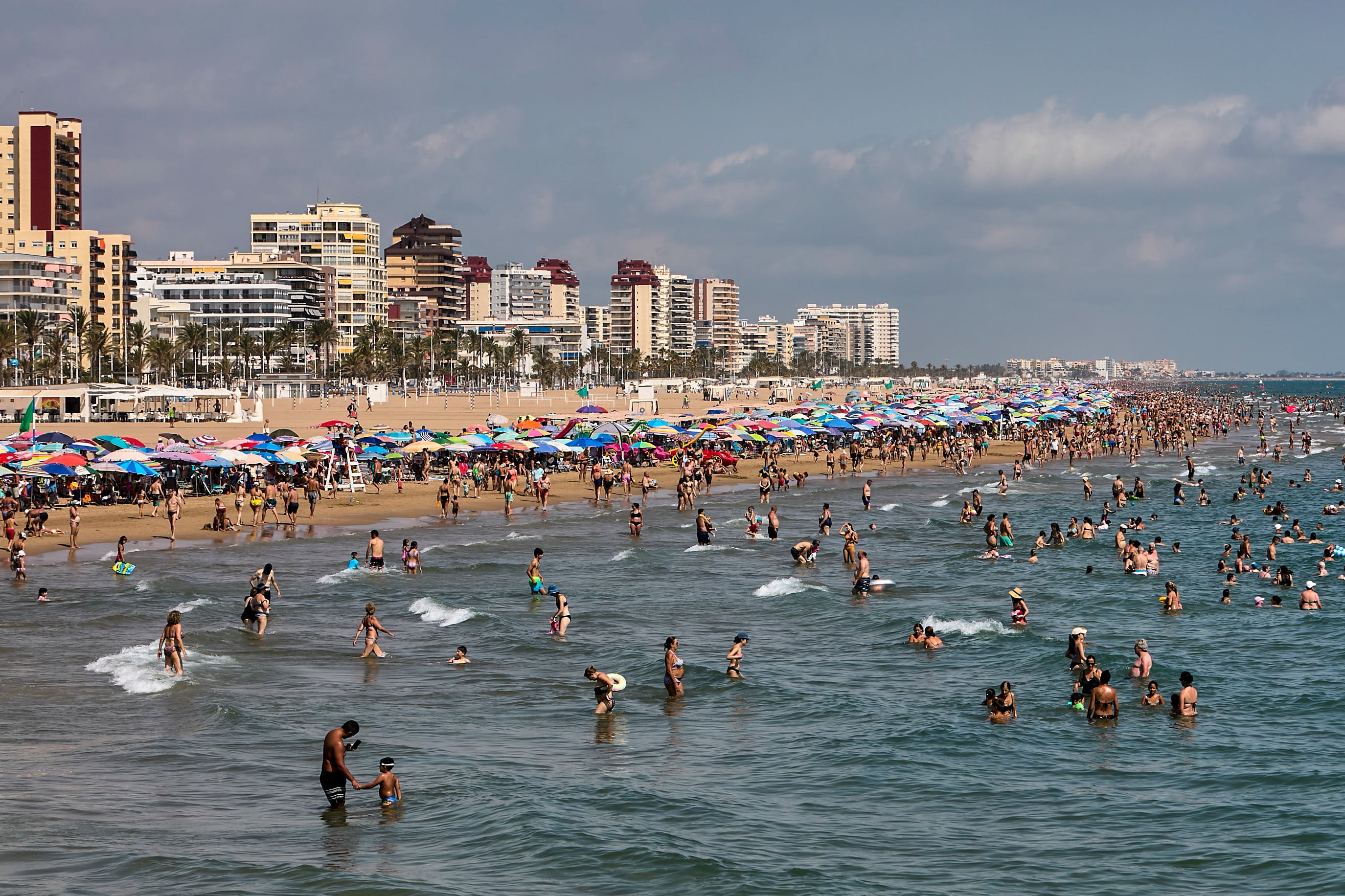 Imagen de archivo de la playa de Gandía