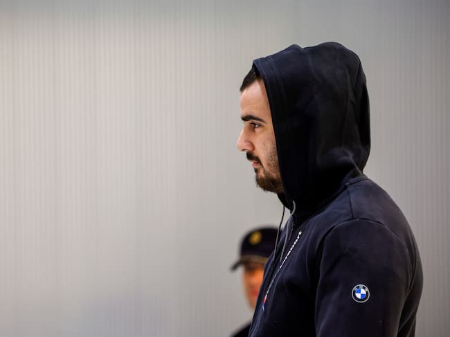FOTODELDÍA MADRID, 06/10/2025.- Yassine Kanjaa, el presunto yihadista que irrumpió con un machete al grito de Alá en dos iglesias de Algeciras (Cádiz) y asesinó al sacristán Diego Valencia e hirió de gravedad al sacerdote Antonio Rodríguez el 25 de enero de 2023, en el juicio que se celebra contra él en la Audiencia Nacional en Madrid este lunes. EFE/ Zipi / POOL